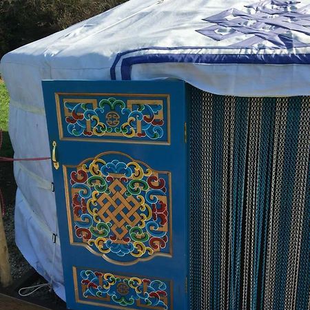 French Fields Luxury Glamping Original Mongolian Yurt Hotel Le-Vieux-Cerier Luaran gambar
